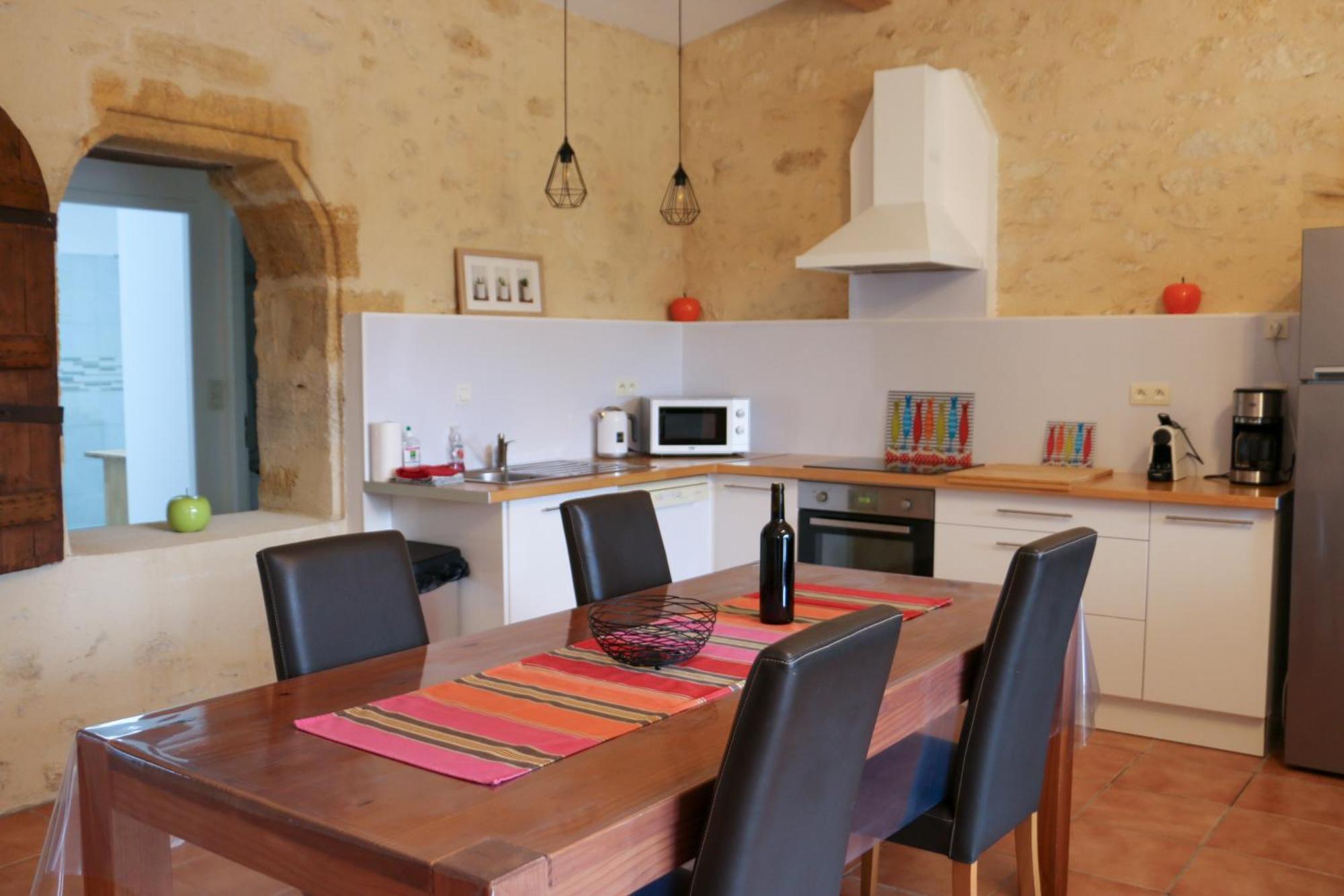 La Vigneraie De Laura: Gite Entre Vignes Et Chenes Sainte-Colombe  Exteriér fotografie